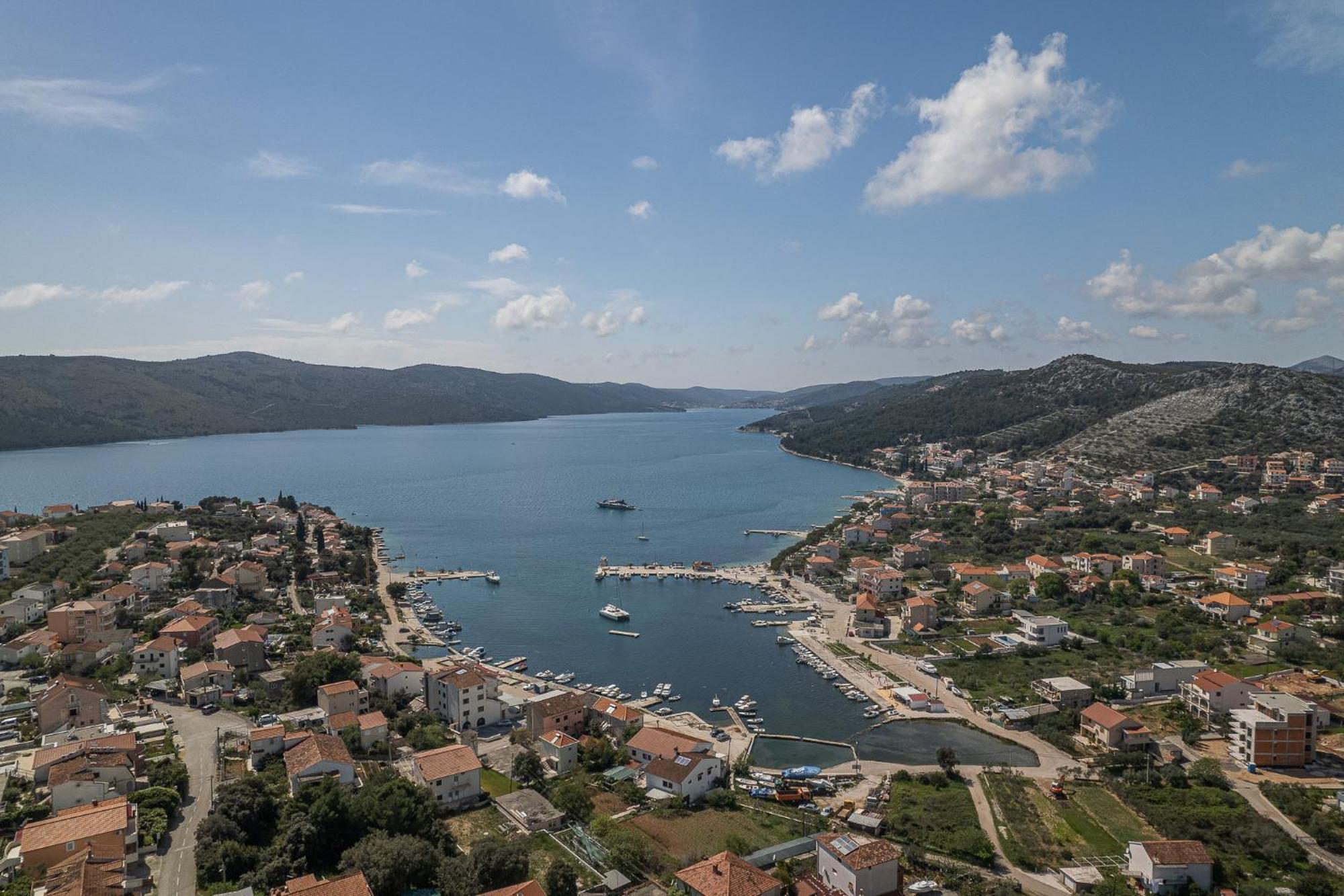 Villa Barbara & Zoran With Free Parking And Heated Swimming Pool Сегет Враница Екстериор снимка